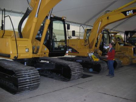 M&auml;chtige Ger&auml;te ...